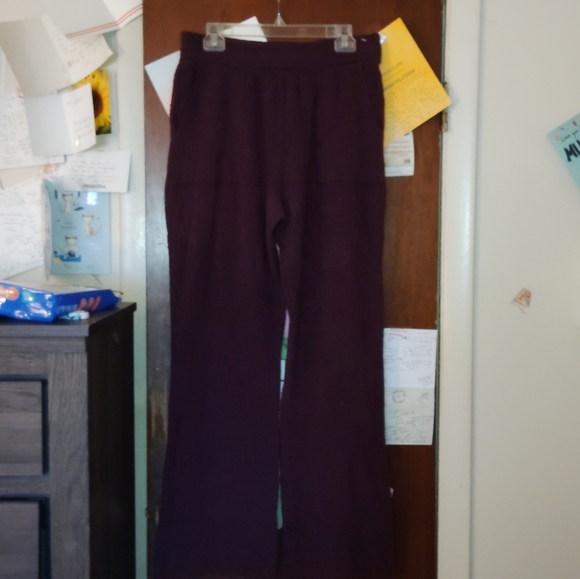 ATHLETA Plum Ribbed Flare Pants - Large - Picture 2 of 8